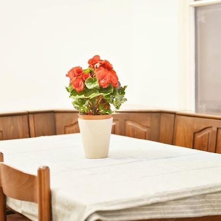 Charming Spacious Apartment Wien Eksteriør billede