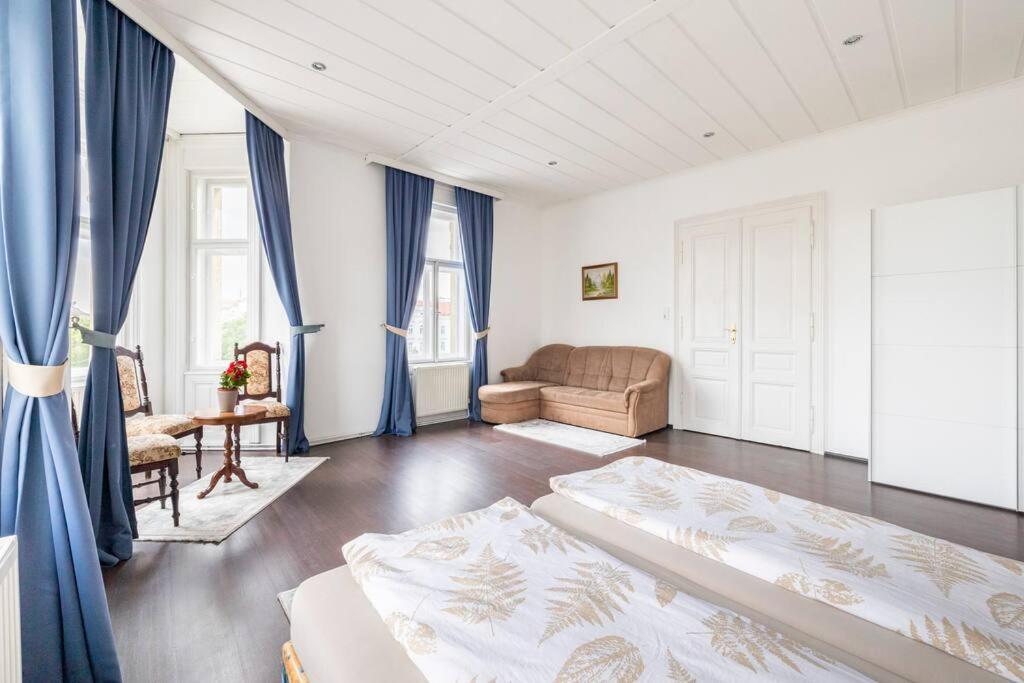 Charming Spacious Apartment Wien Eksteriør billede